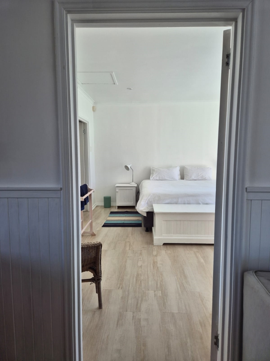 To Let 2 Bedroom Property for Rent in Pringle Bay Western Cape